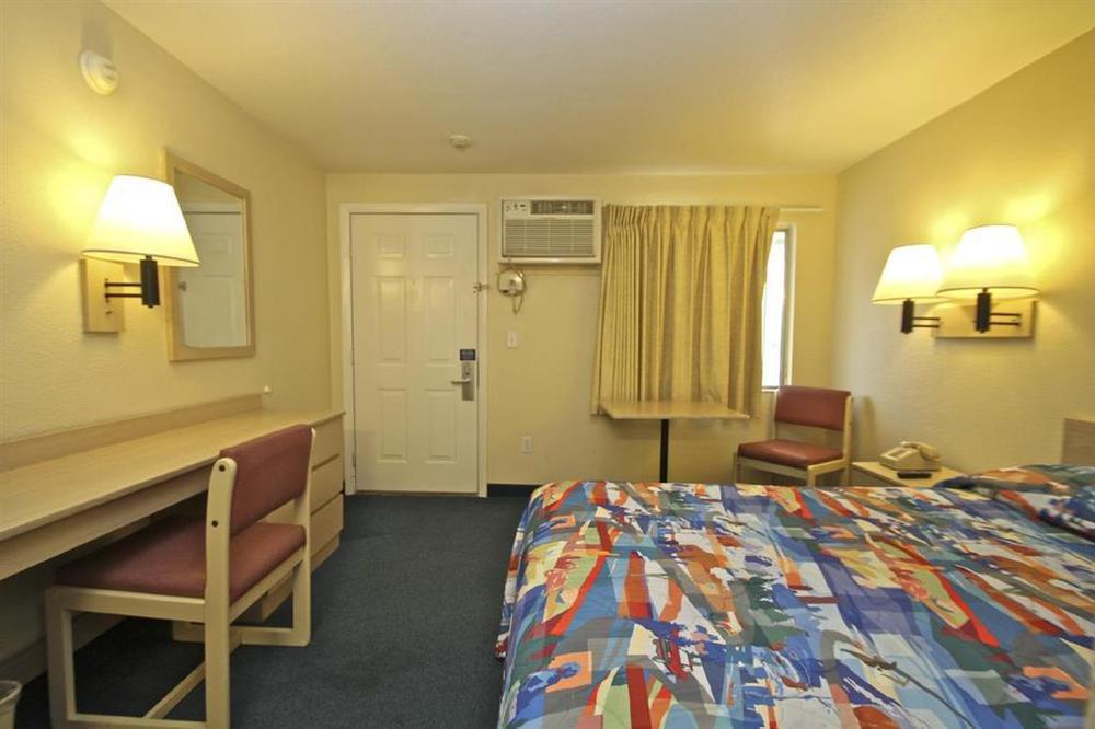 Motel 6-Nashua, Nh Quarto foto